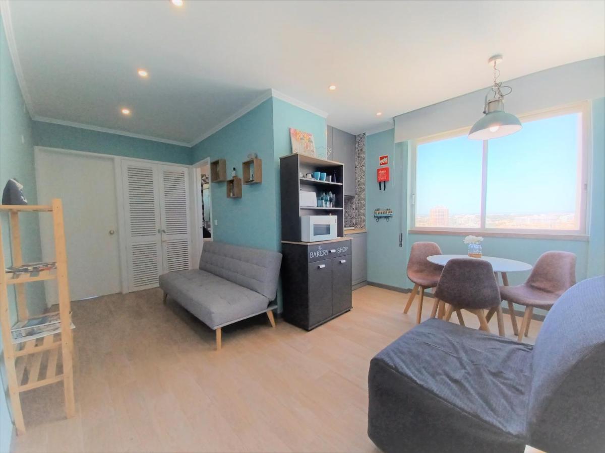 Tarik Beach Apartment Portimão Exteriör bild