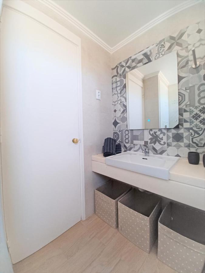 Tarik Beach Apartment Portimão Exteriör bild