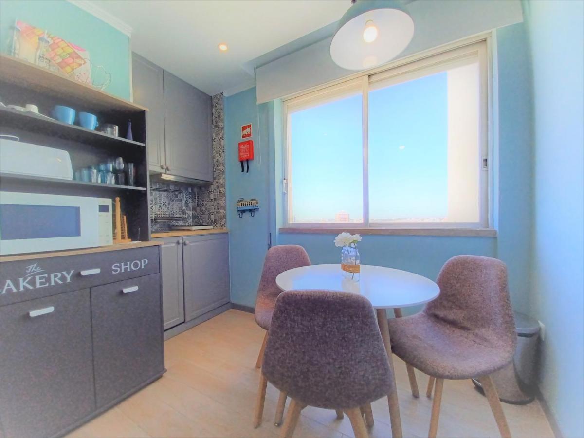 Tarik Beach Apartment Portimão Exteriör bild